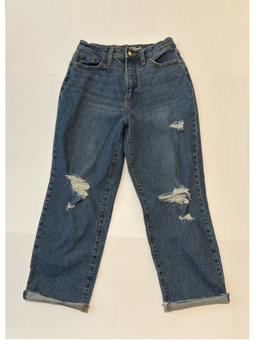 Universal Thread Straight Destructed Jeans Womens 6/28R Raw Hem Holes Distressed - Picture 2 of 16